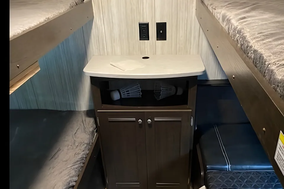 Vamonos Heartland Pioner Travel Trailer