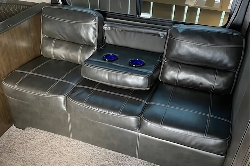 Vamonos Heartland Pioner Travel Trailer