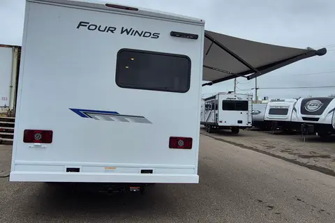 Four Winds 24' Classe C 2027