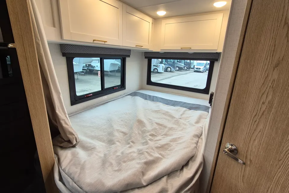 Four Winds 24' Classe C 2027