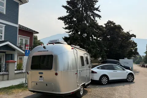 Prospect Lake Airstream Bambi Luxury Trailer