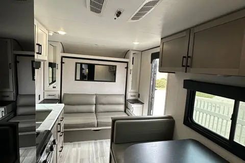 Lisa's Highland Ridge RV Open Range Travel Trailer 20MB