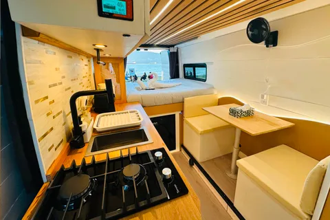 Millie - 2016 Promaster 3500 Campervan Extended/High Roof Off The Gird