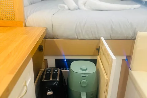 Millie - 2016 Promaster 3500 Campervan Extended/High Roof Off The Gird