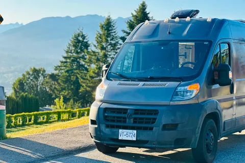 Millie - 2016 Promaster 3500 Campervan Extended/High Roof Off The Gird