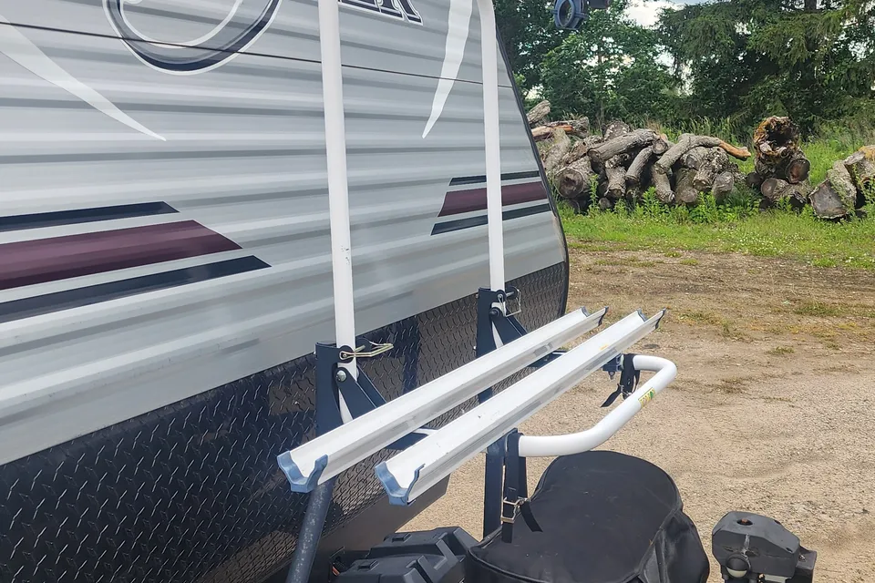 Dave's Pioneer BH270 Travel Trailer
