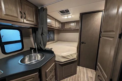 2019 Thor Majestic 23A Class C