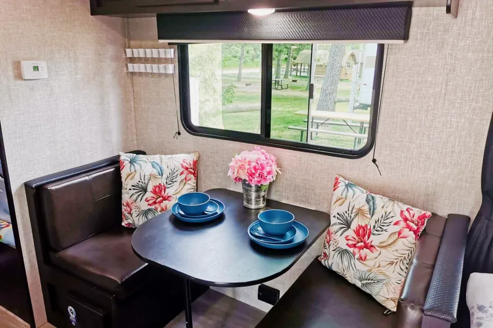 Midsize SUV Towable, New 2022 Jayco Jay Flight SLX 7, 174BH Bunkhouse 