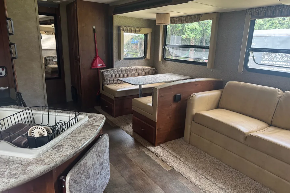 Gulf Stream Matrix Quad Bunk Travel Trailer