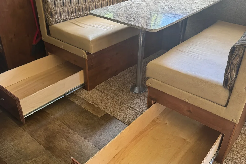 Gulf Stream Matrix Quad Bunk Travel Trailer