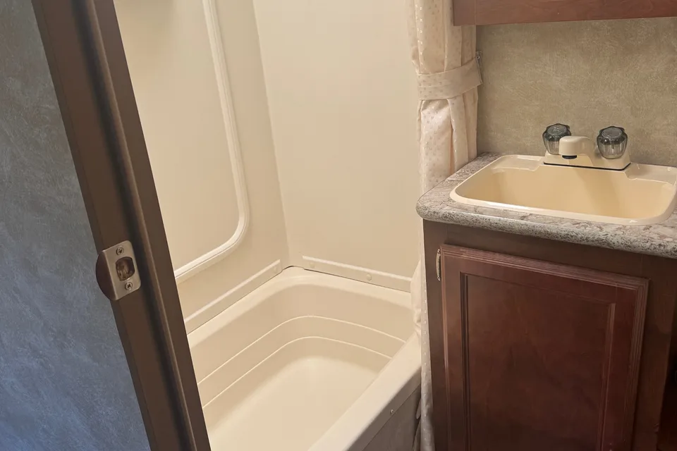 Gulf Stream Matrix Quad Bunk Travel Trailer
