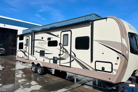 Let’s go Camping ! With our 2019 Forest River Rockwood 8311WS Travel Trailer