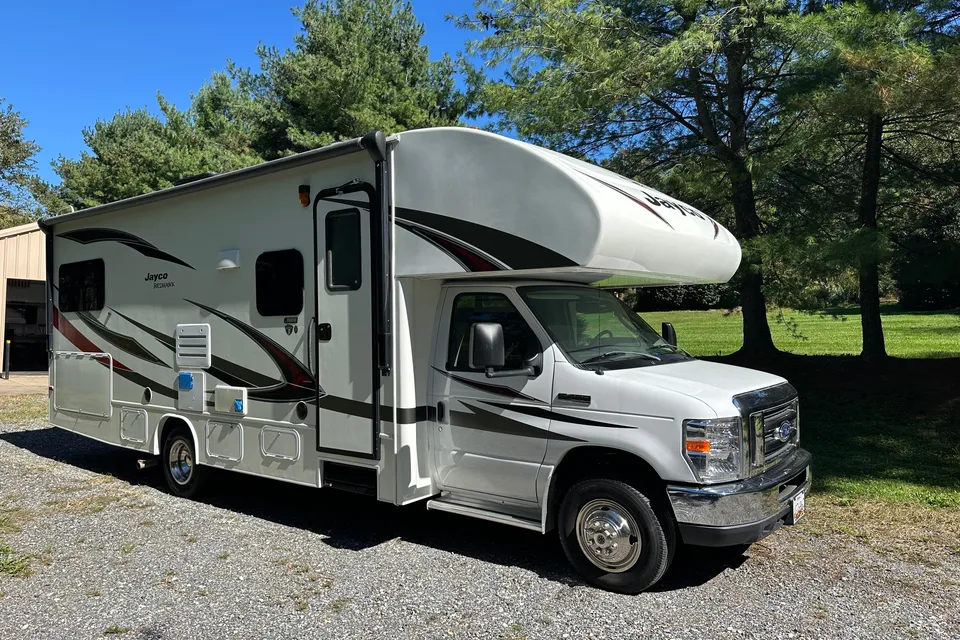 Jayco Redhawk 25r Class C