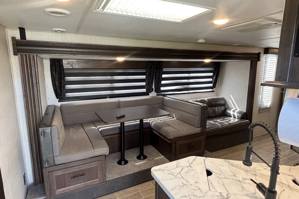 36FT Bunkhouse!