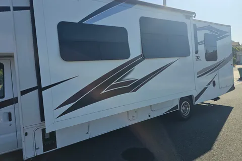 2024 Jayco Clamping Memory Maker