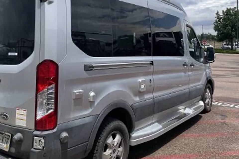 Selina's Pleasure-Way ONTOUR 2 Class B