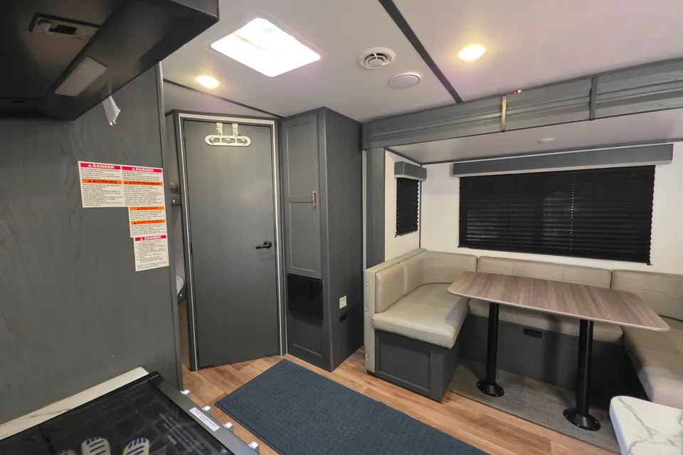 Michael's Keystone Bullet Crossfire 2430BH Travel Trailer