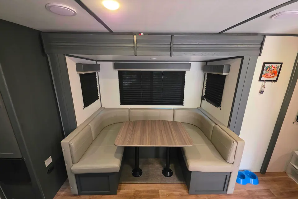 Michael's Keystone Bullet Crossfire 2430BH Travel Trailer