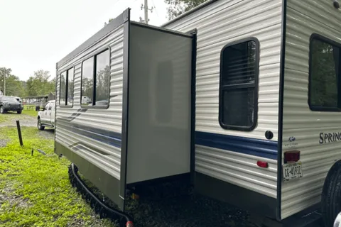 Family RV Glamping