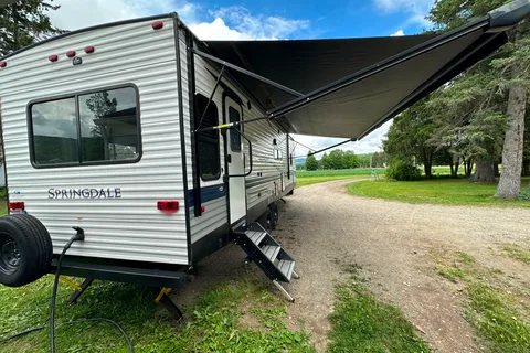 Family RV Glamping