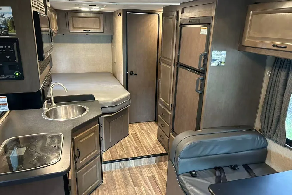 2019 Thor Motor Coach MAJESTIC 25A Class C