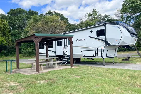 NEW & Fully Stocked Crusader! Spacious 3 Bed Bunkhouse, Sleeps 7, Family Friendly. 