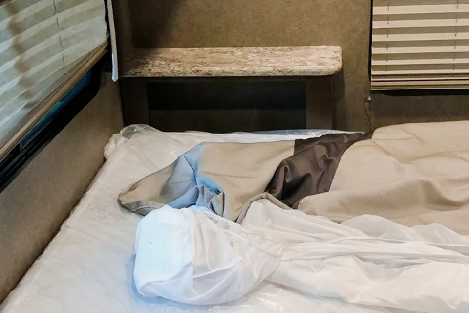 Sherod's Thor Motor Coach Chateau  Class C