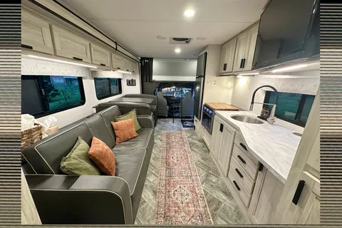 Clean and Comfortable 2023 Forest River Sunseeker LE