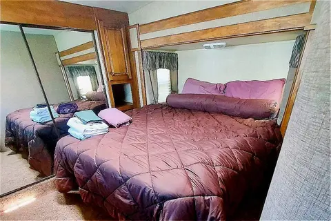 THIS IS LIVING - LINDA & GEORGE'S  HOME AWAY FROM HOME