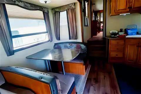 THIS IS LIVING - LINDA & GEORGE'S  HOME AWAY FROM HOME