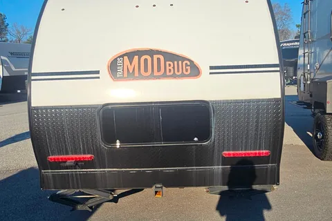 Clayton's Modern Buggy BB12 Travel Trailer