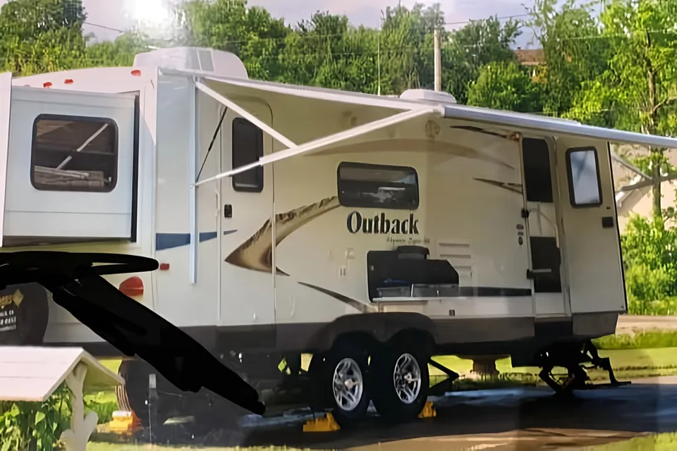 25'' - Bunkbed - 30" avec les 2 extensions - Keystone Outback Super-Lite