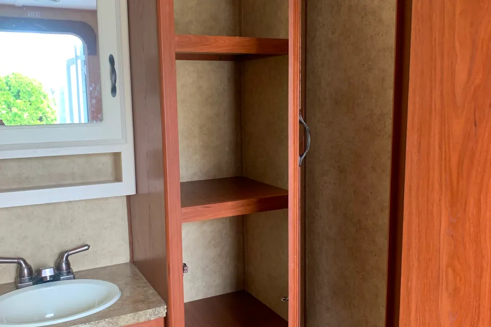 25'' - Bunkbed - 30" avec les 2 extensions - Keystone Outback Super-Lite