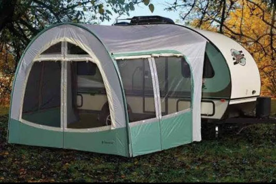 The Happy Camper: Forest River RPod 179 Travel Trailer