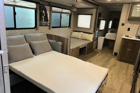 Dave's Gulf Stream Envision Travel Trailer