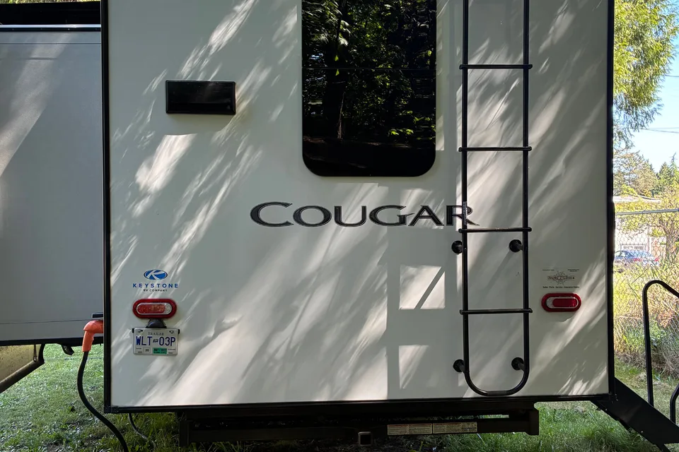Keystone Cougar Fifth Wheel