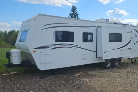 Anthony's Northwood Manufacturing Arctic Fox Travel Trailer