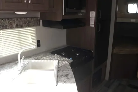 Strykers Keystone Hideout Travel Trailer