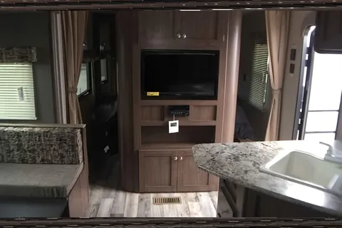 Strykers Keystone Hideout Travel Trailer