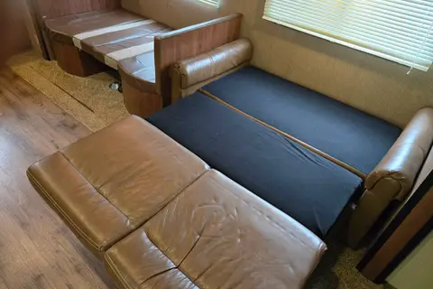 Dutchmen Aspen Trail Travel Trailer