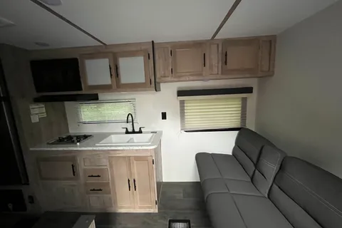 Ben's Grand River 26BH Travel Trailer