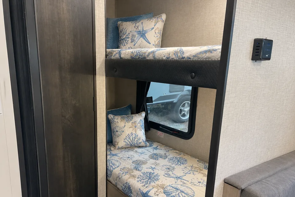 Beach Boss 2024 Jayco JayFlight SLX
