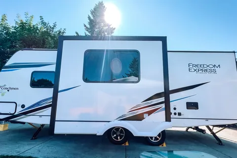 Mountain Peak Family + Pet friendly Bunkhouse!