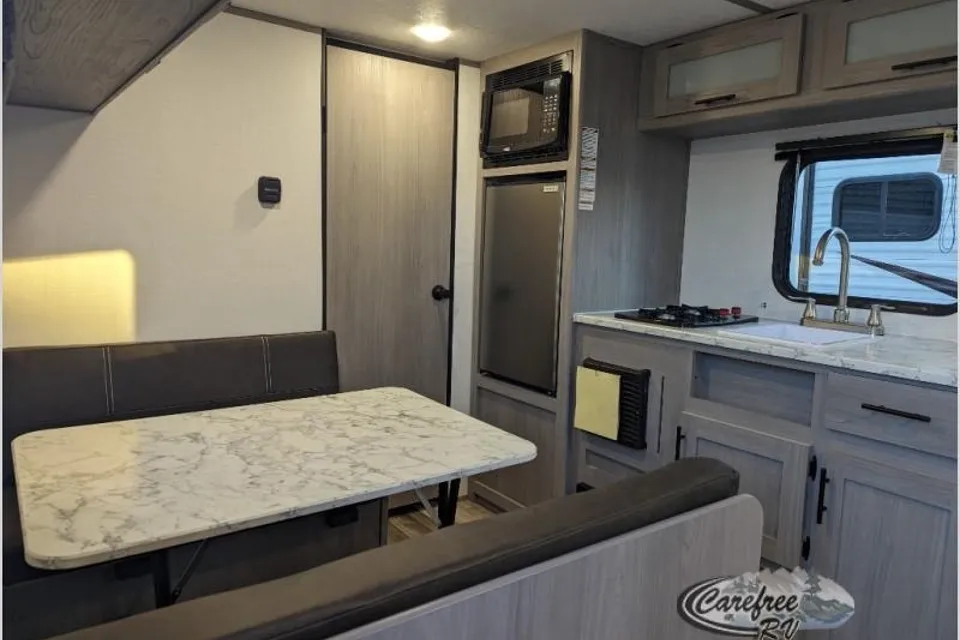 Carefree's Dutchmen Aspen Trail Mini 17RB Travel Trailer