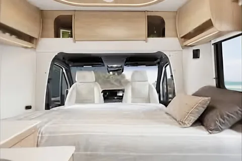 SLEEP 4 -Brand new Leisure Travel Unity Class B+  2023