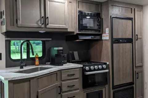 Family Fun 1 Starcraft Bh26 Travel Trailer