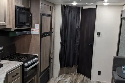 Family Fun 1 Starcraft Bh26 Travel Trailer