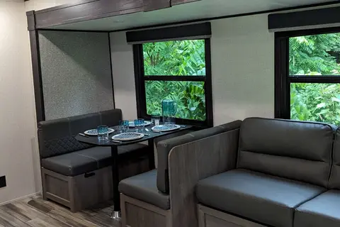 Family Fun 1 Starcraft Bh26 Travel Trailer