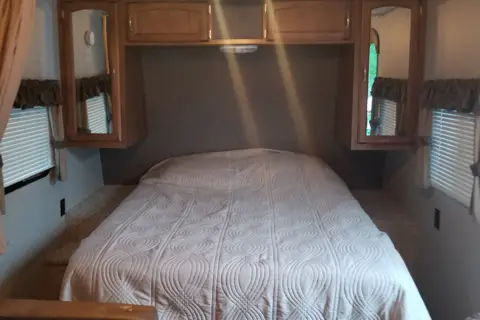 Fun with the Fam ! 2016 Keystone Springdale - With Bunk beds!