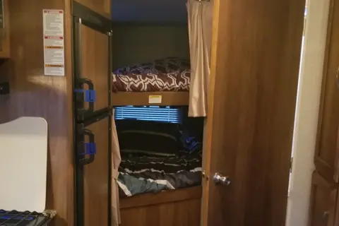 Fun with the Fam ! 2016 Keystone Springdale - With Bunk beds!